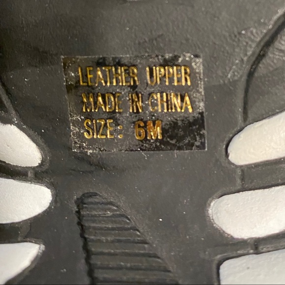 3/$25.00 🛍 
TRANSIT platform sandals, real suede - Picture 6 of 6